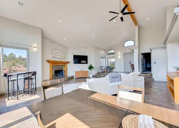 Holiday home Near Red Rock State Park With Balcony Sedona